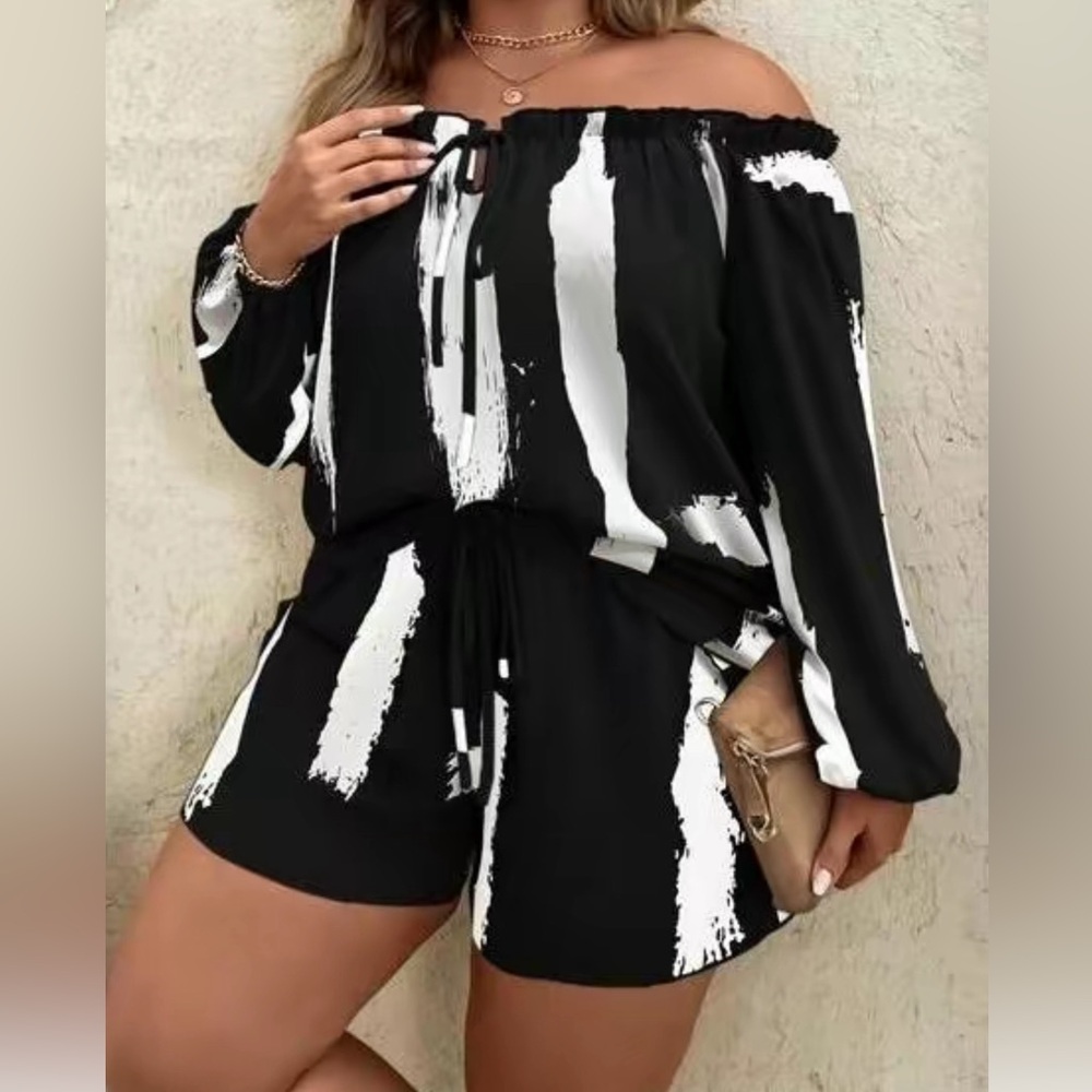 2 PIECE OFF SHOULDER TOP AND SHORT SET